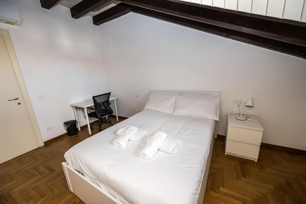 Wonderfull Two Floors Apartment Navigli Milan Extérieur photo