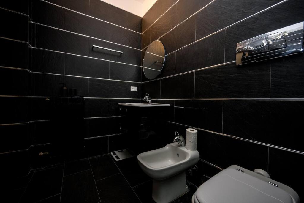 Wonderfull Two Floors Apartment Navigli Milan Extérieur photo